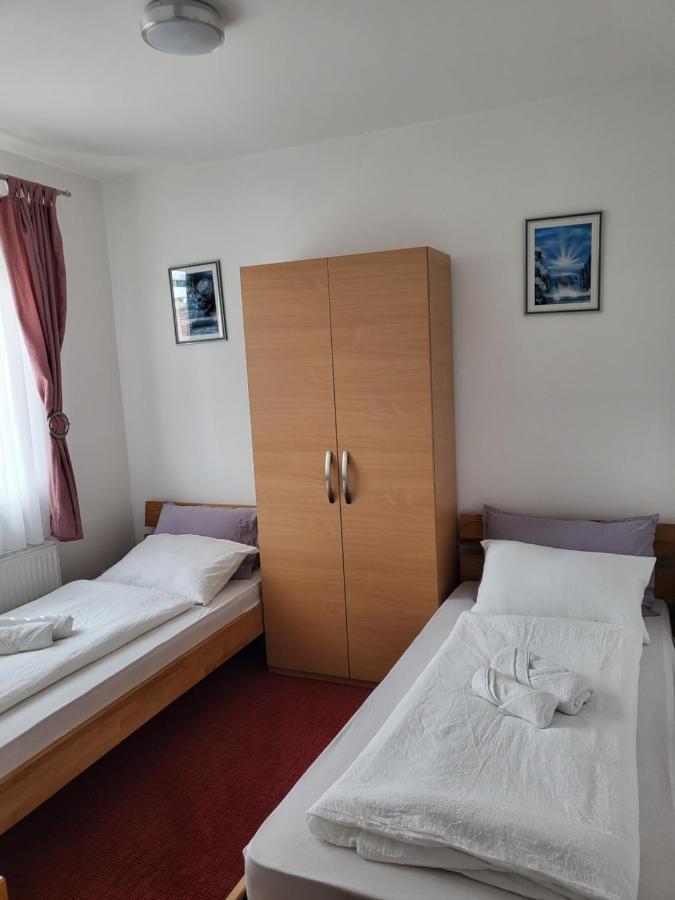 Nihad B&B Visoko Exterior foto